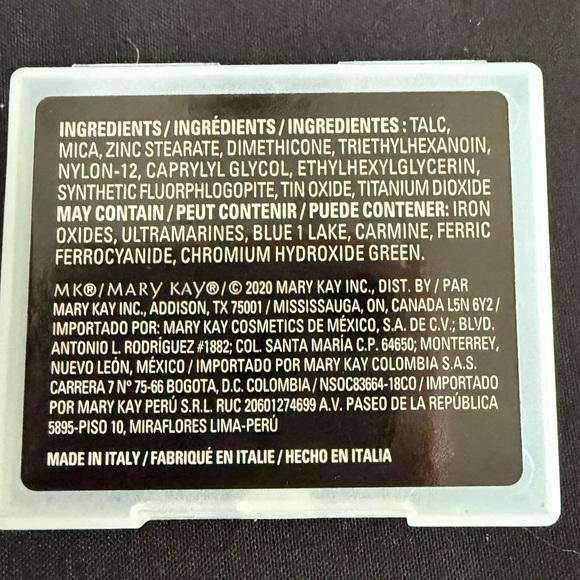 Mary Kay Chromafusion Eye Shadow Emerald Noir - Picture 3 of 4